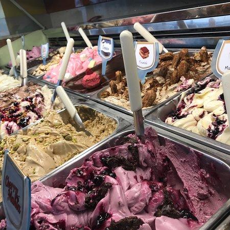 Heladeria LAVA