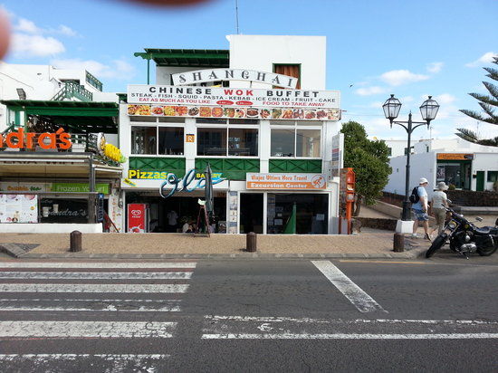 Ola Bakery and Cafe